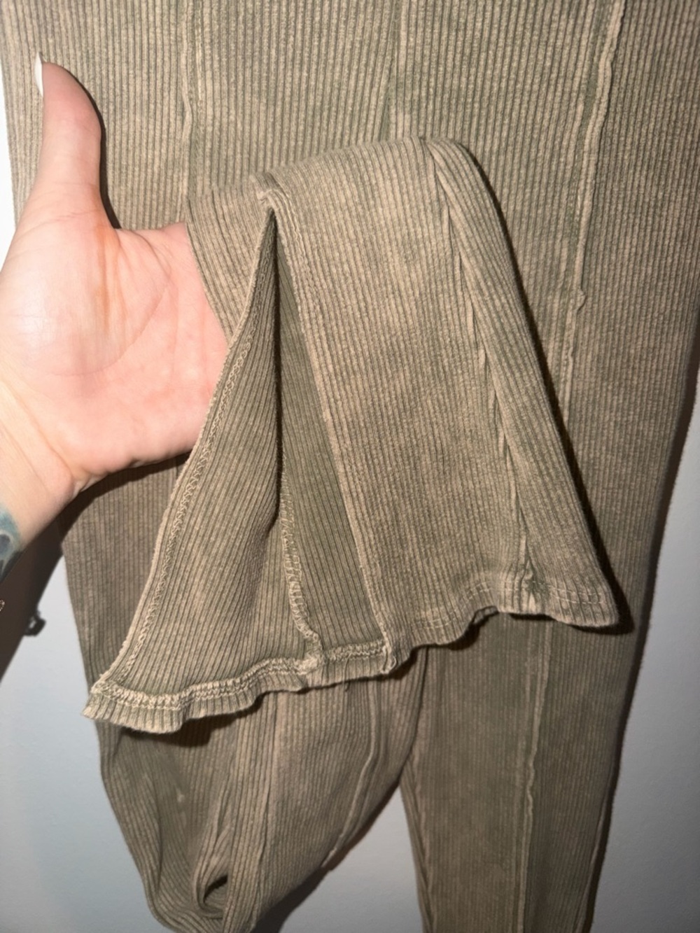 MADRAG Flared Ribbed Pants Leggings - Picture 4 of 5
